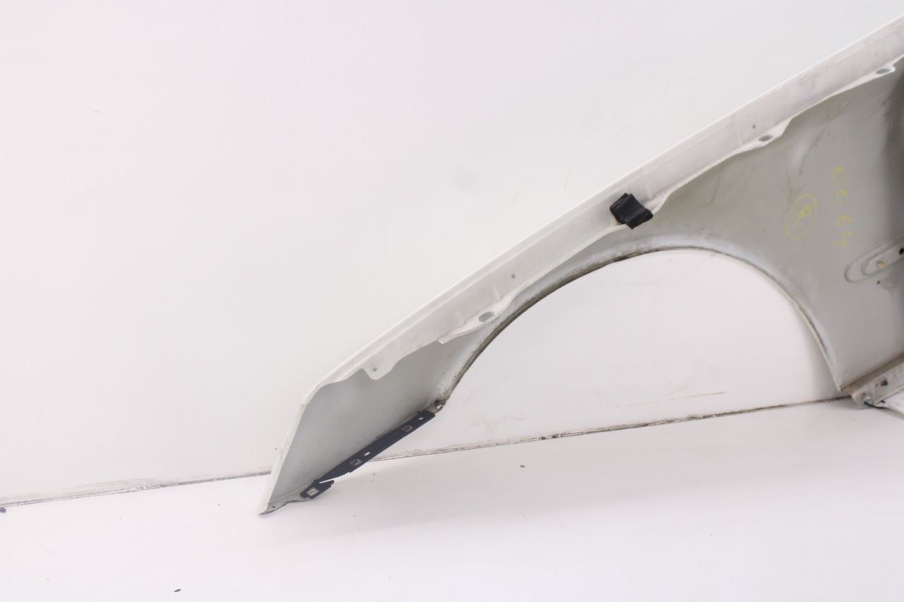 2006-2009 Mercedes-Benz CLK 350 Front Right Side Fender Panel 2098800418 OEM13