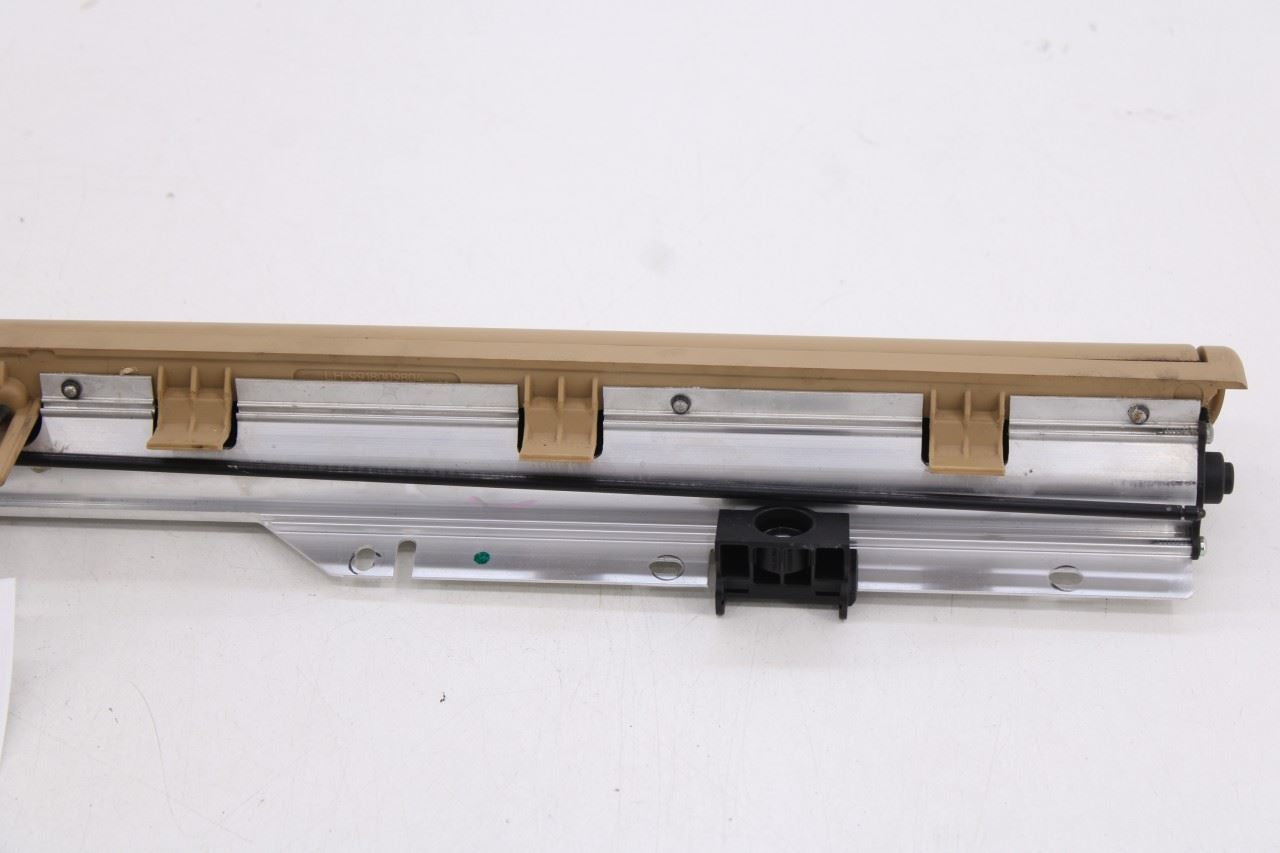 11-18 Porsche Cayenne S Rear Left Side Door Window Glass Roller Sun Shade Blind6