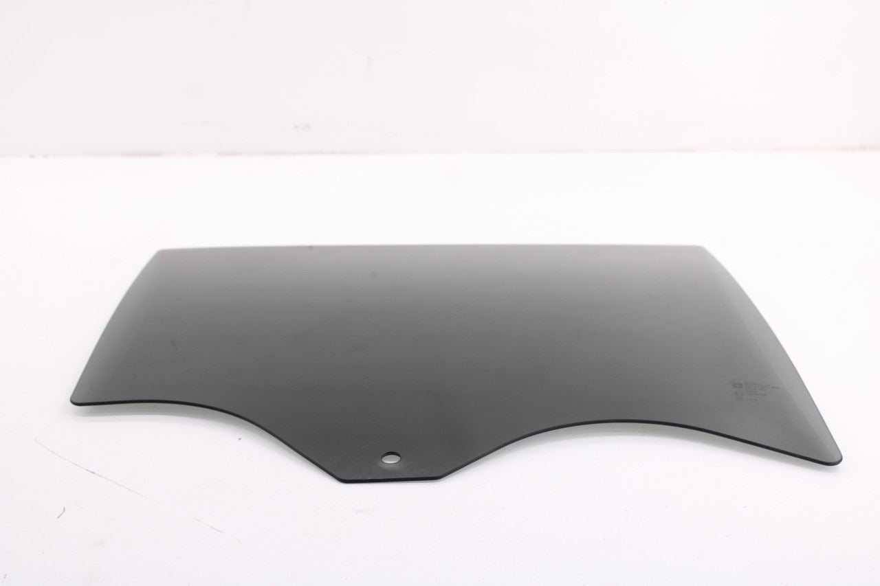 2018-2024 Chevrolet Equinox LT Rear Right Door Window Movable Glass 84388313 OEM5