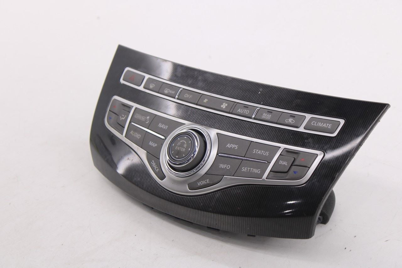 2016-2019 Infiniti QX60 Radio Navigation and Temperature Climate Control Panel3