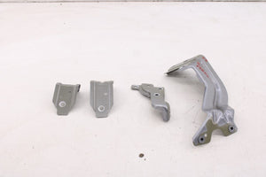 21-25 Volkswagen Atlas SE Front Right Side Fender Support Mount Bracket Set of 4