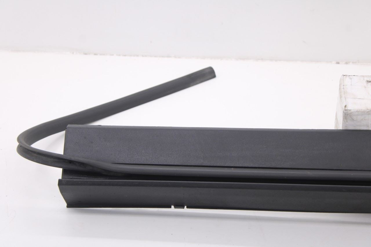 2018-2024 Chevrolet Equinox LT Right Rocker Skirt Panel Molding 84293857 *ReaD*3