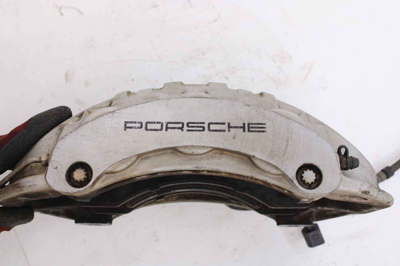 2010-2018 Porsche Cayenne S Front Right and Left Driver Side Disc Brake Caliper7