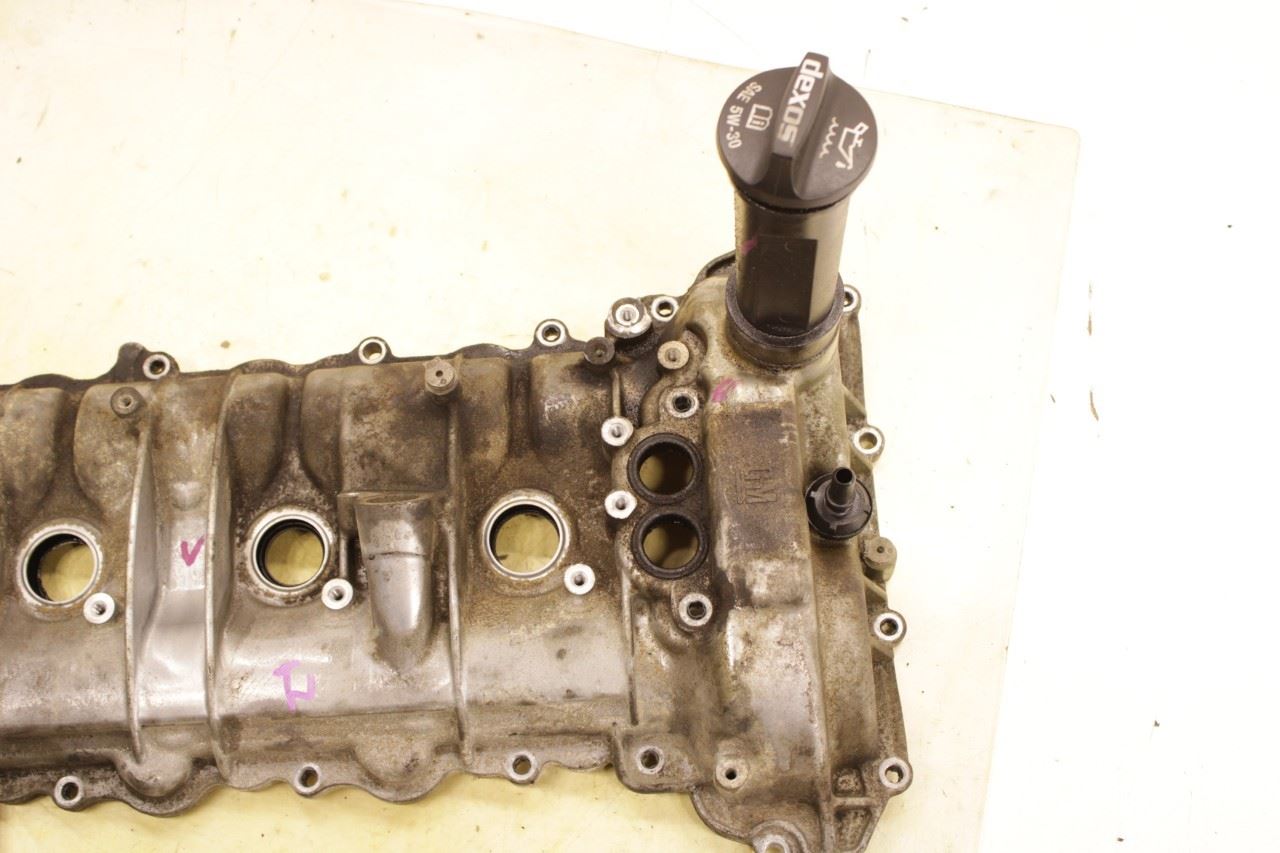 17-23 GMC Acadia SLT-1 3.6L Left Side Engine Cylinder Head Valve Cover 12649897 - Alshned Auto Parts