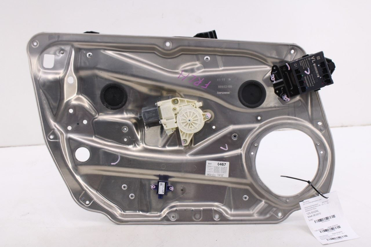 2010-16 Mercedes-Benz E 350 Luxury 4Matic FR LH Door Window Regulator w/ Carrier0