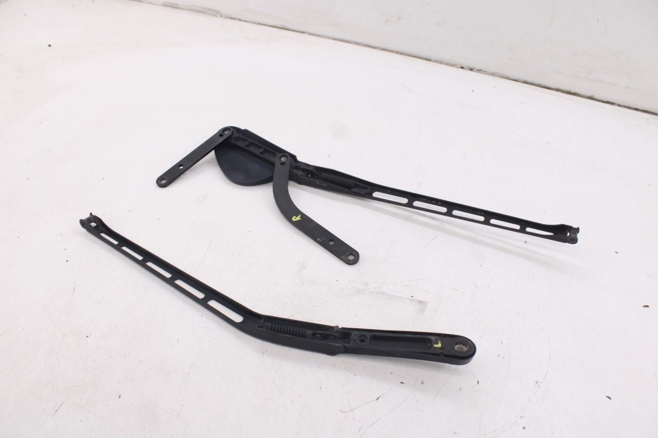 2003-2005 Mercedes-Benz CLK 320 Front Left and Right Side Windshield Wiper Arm - Alshned Auto Parts