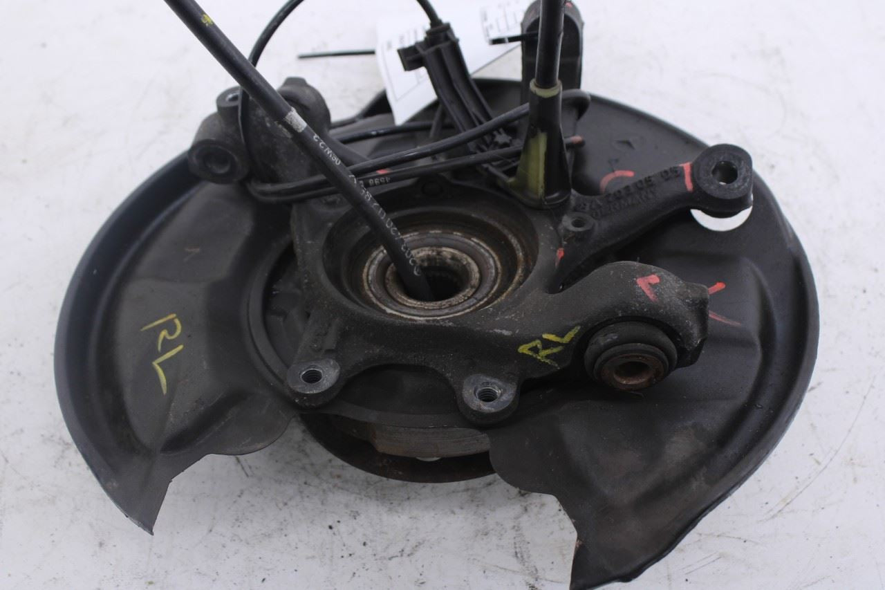 2006-2009 Mercedes-Benz CLK 350 Rear Left Driver Side Spindle Knuckle Hub2