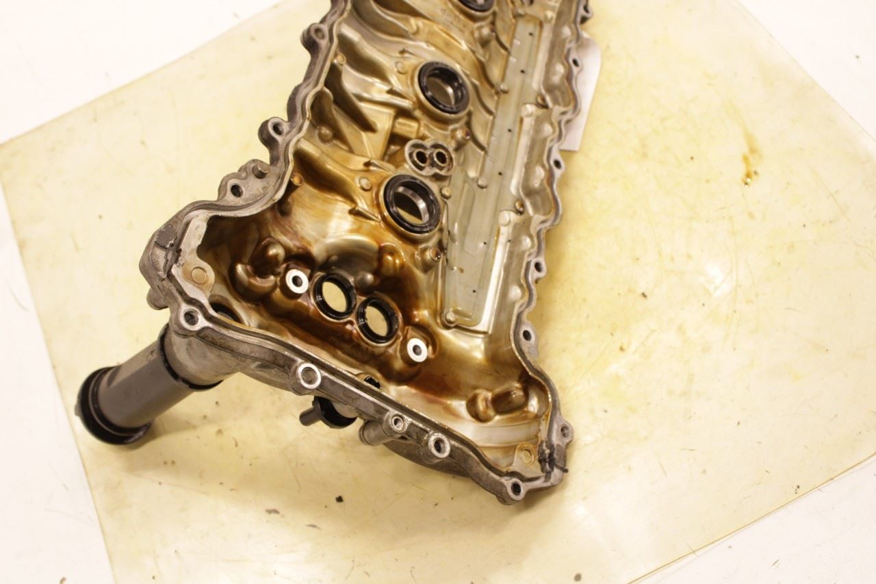 17-23 GMC Acadia SLT-1 3.6L Left Side Engine Cylinder Head Valve Cover 12649897 - Alshned Auto Parts