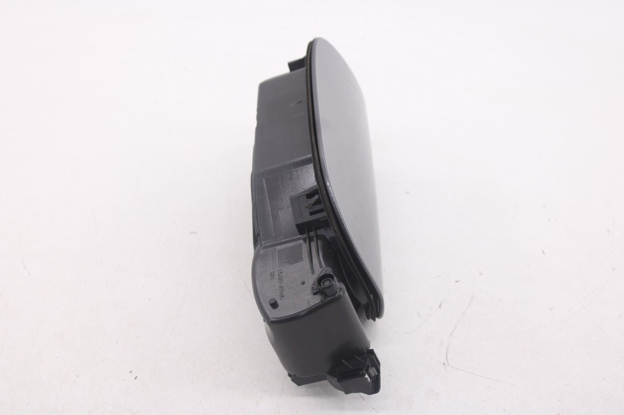 2015-2021 Mercedes-Benz C 300 4Matic 2L Fuel Tank Filler Housing Door Lid Cover3