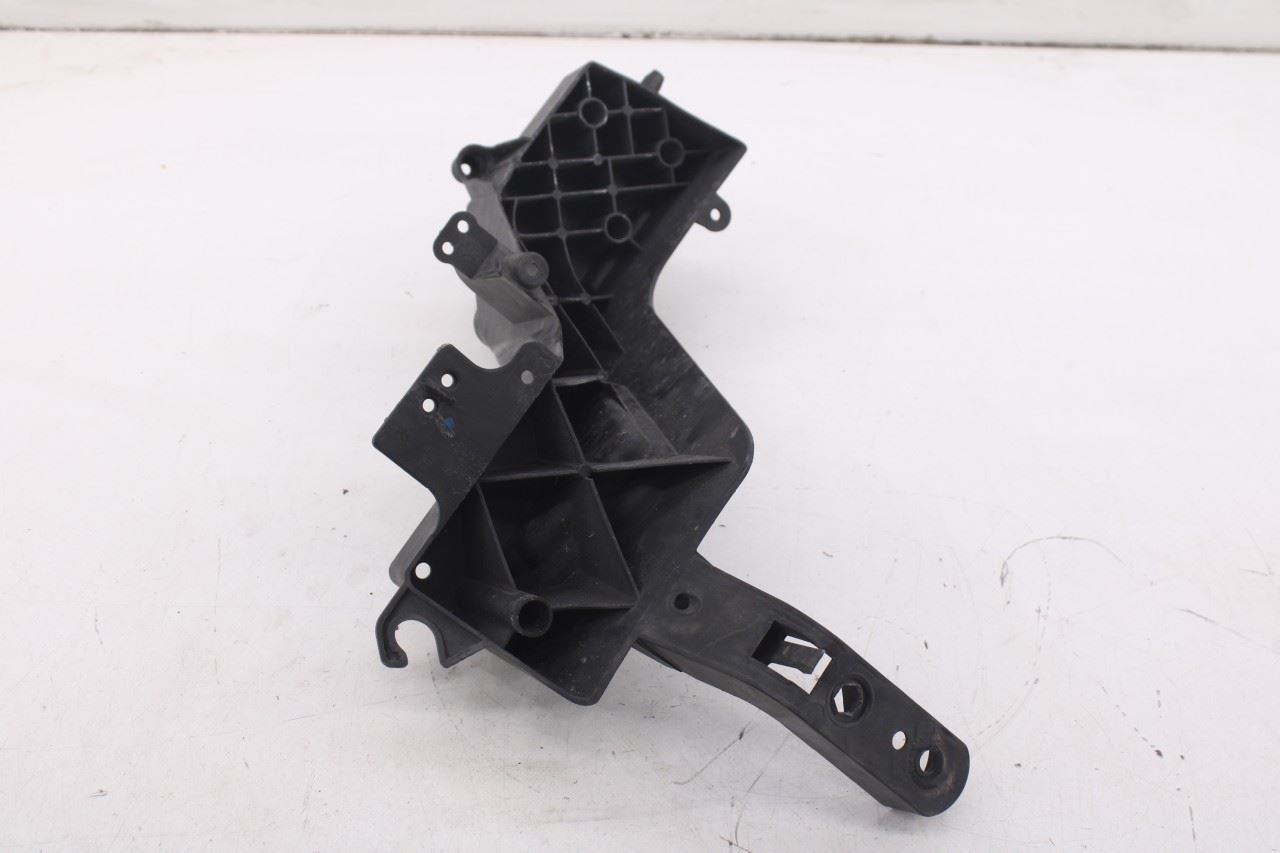 14-21 Jeep Grand Cherokee Laredo X Front RH Headlight Lamp Mount Support Bracket10