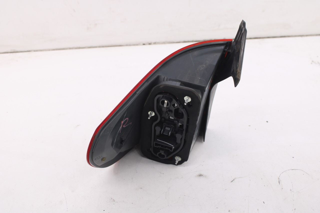 2011-2013 BMW X5 Xdrive35I Rear Right Passenger Side Tail Light Lamp 632172277925