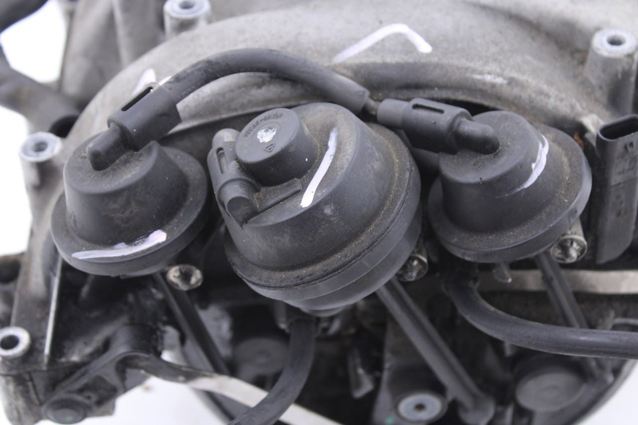 2006-2011 Mercedes-Benz E 350 Luxury 4Matic Intake Manifold with Throttle Body10