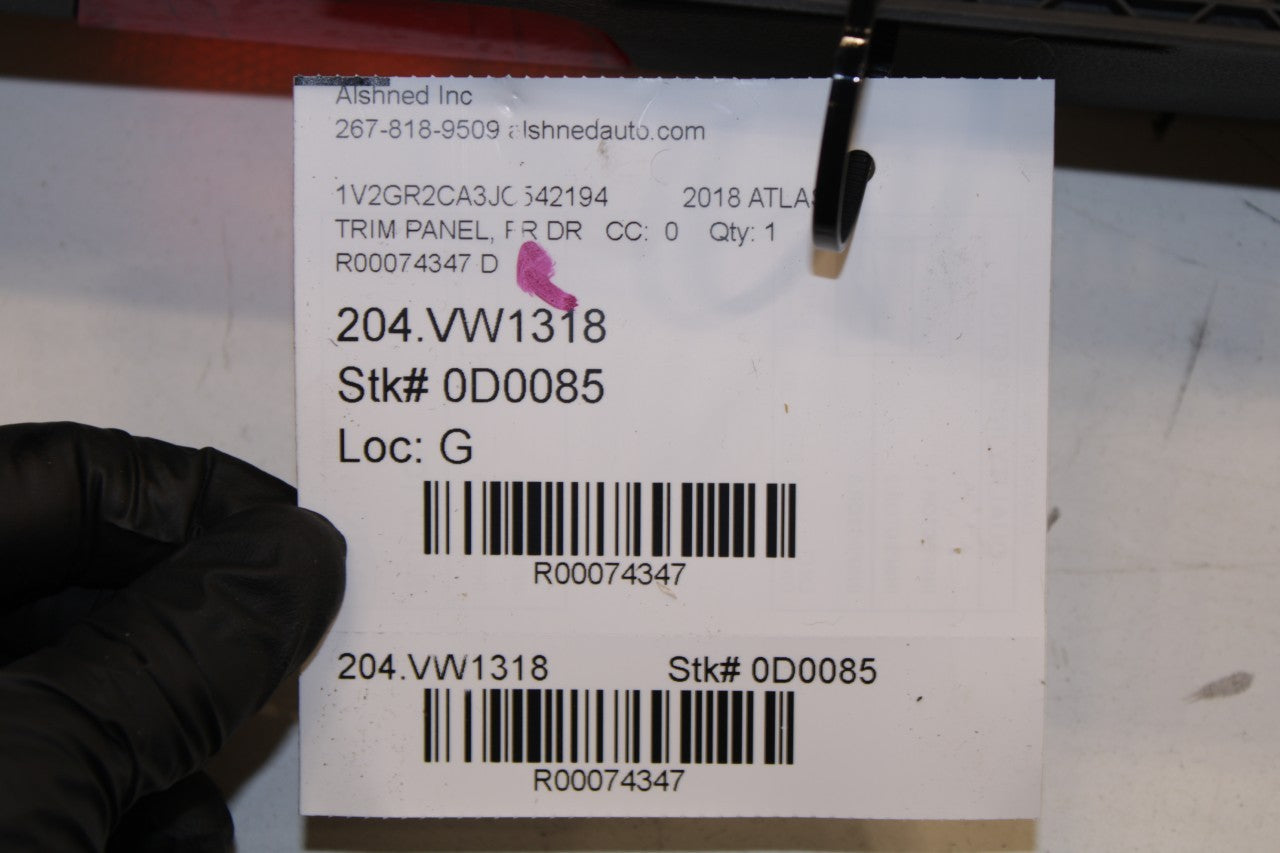 2018-19 Volkswagen Atlas S Front Right Door Trim Panel 3CN867012EHSG OEM *ReaD* - Alshned Auto Parts