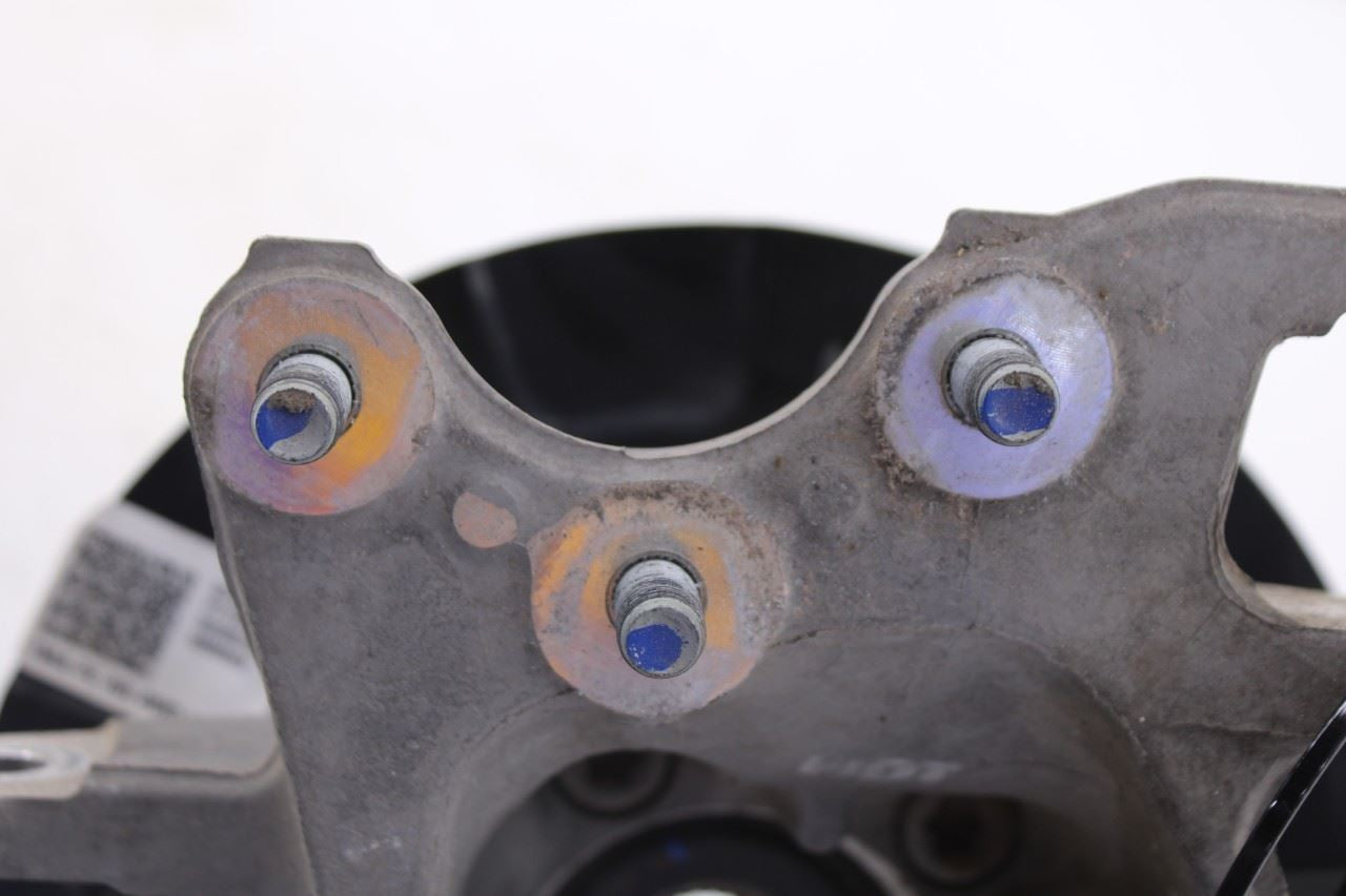2021-23 Hyundai Santa Fe SEL 2.5L AWD Rear Driver Left Side Spindle Knuckle Hub9