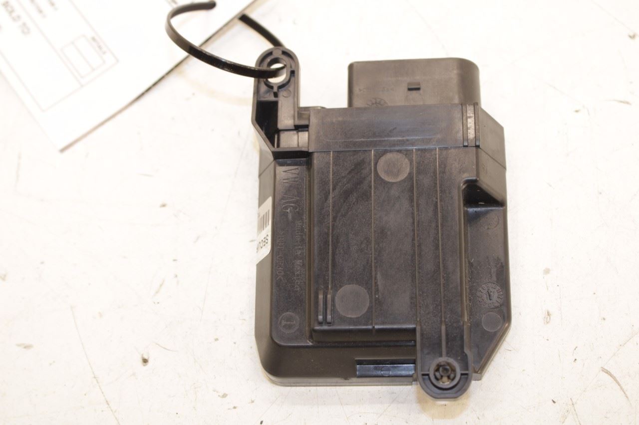 2018-2021 Volkswagen Atlas S Front Right Seat Occupant Control Module 4M0959339B - Alshned Auto Parts