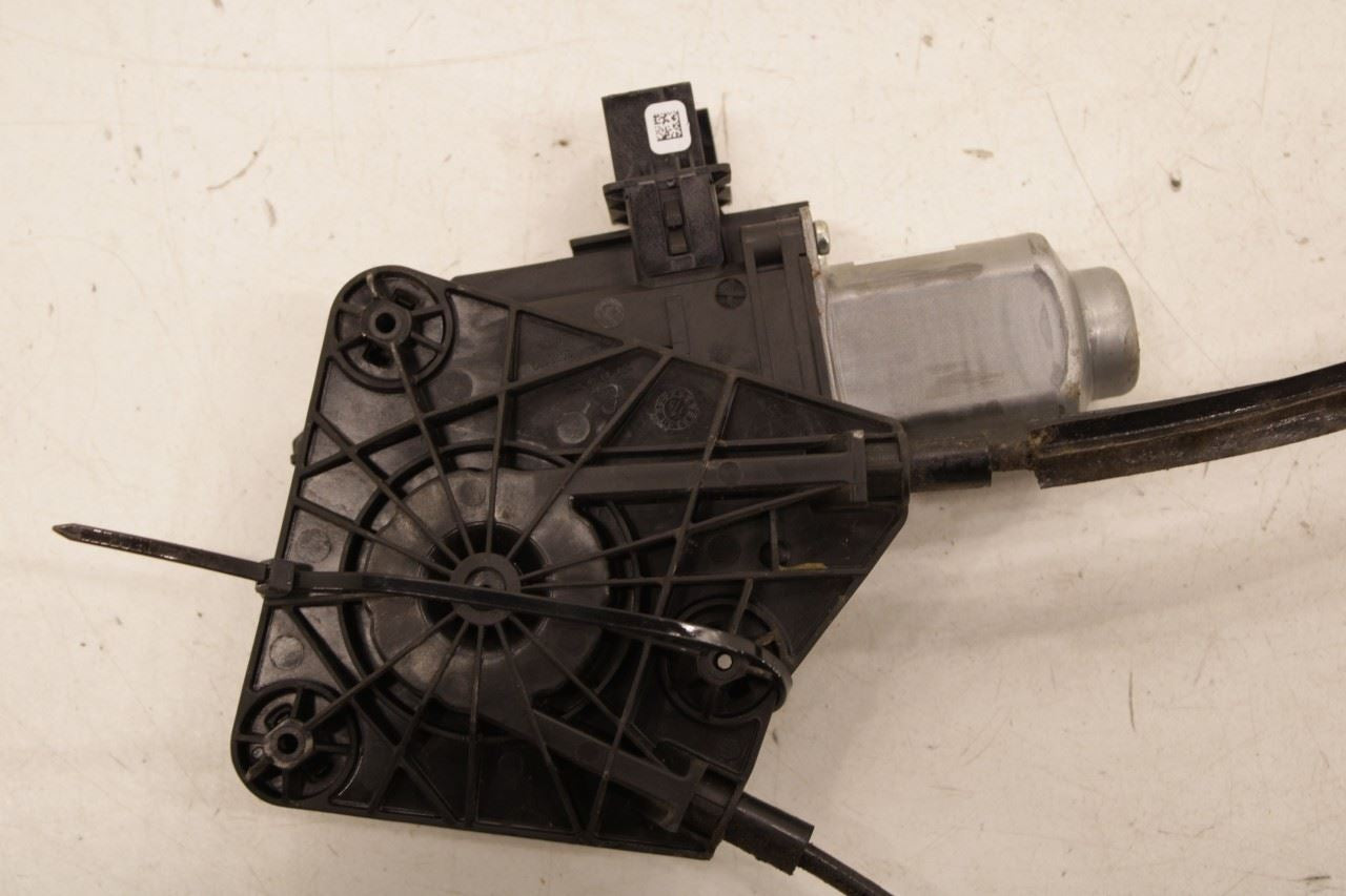 2012-2022 Volkswagen Passat SE Rear Right Side Door Window Regulator w/ Motor13