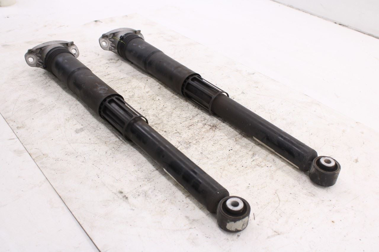 19-26 Volkswagen Jetta SE FWD Rear RH and LH Strut Shock Absorber 5QM-513-049-AA8