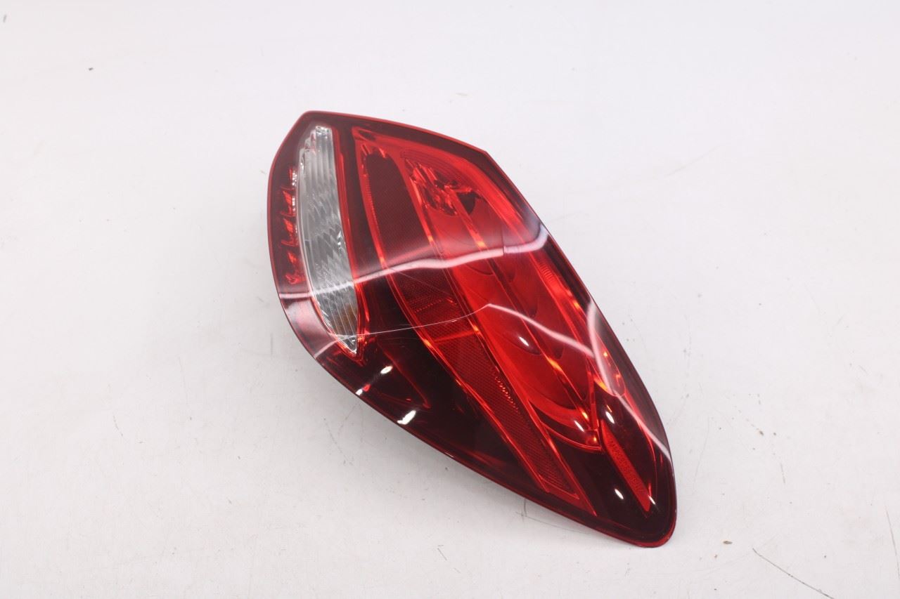 2015-2018 Mercedes-Benz C300 4Matic Rear Right Passenger Side Tail Light Lamp - Alshned Auto Parts