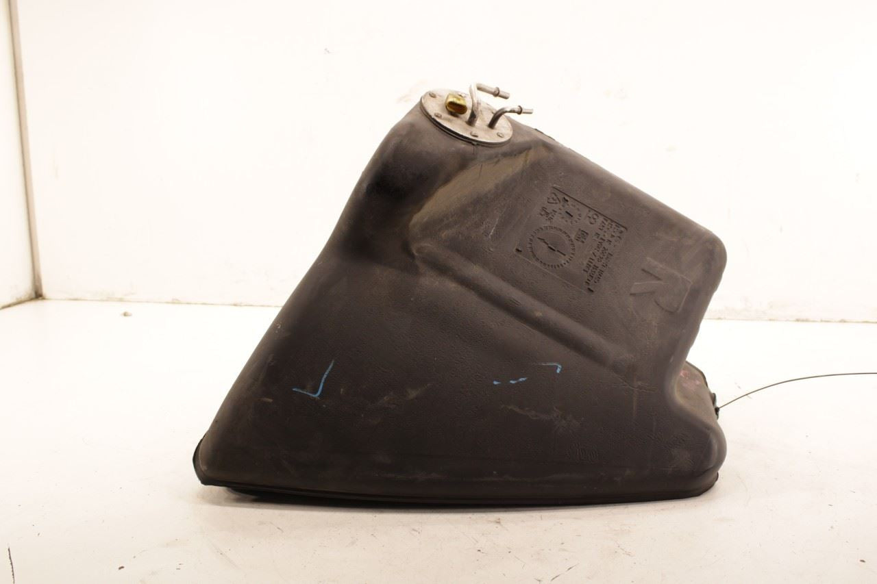 1997-1998 Chevrolet Corvette 5.7L Right Passenger Side Fuel Gas Tank 12458238 - Alshned Auto Parts
