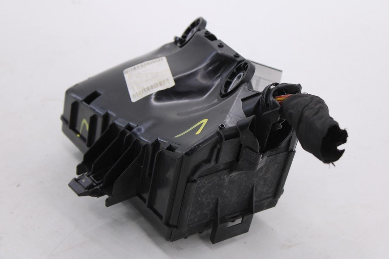 2019-25 Volkswagen Jetta SE 1.5L FWD Engine Bay Fuse Relay Box 5Q0-907-361-F OEM10
