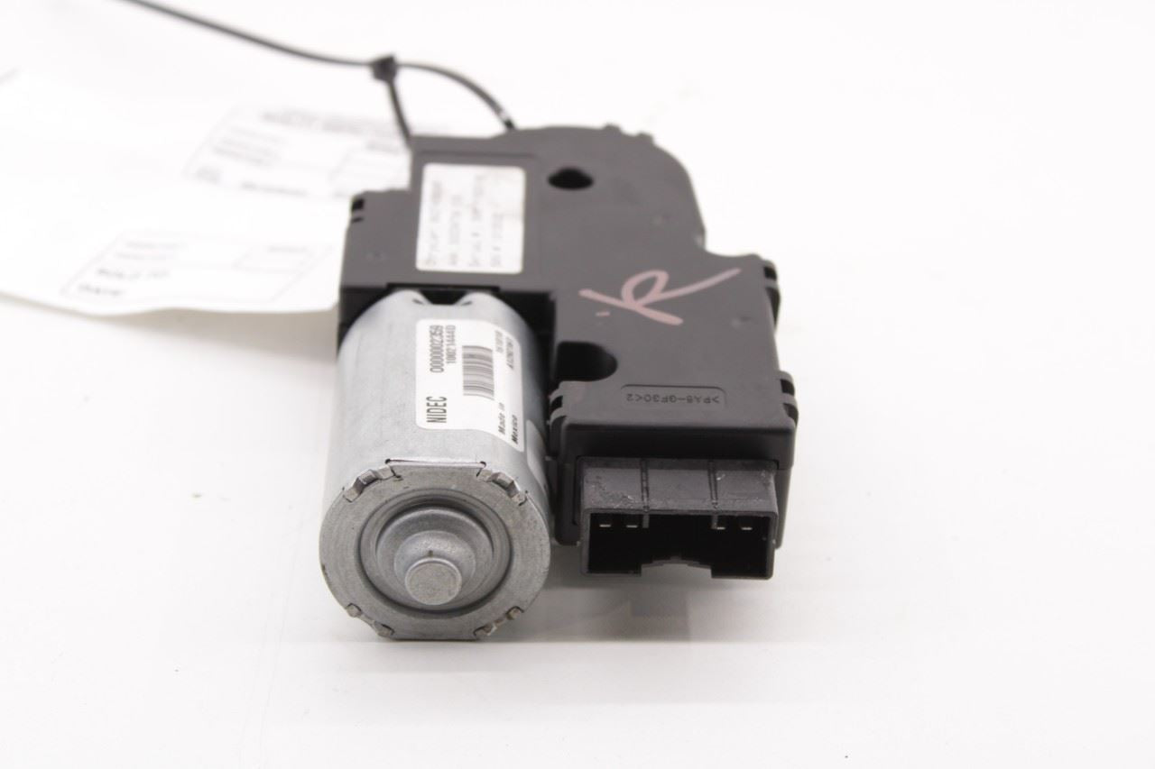 2017-2024 Chrysler Pacifica Limited Right Side Roof Sunroof Motor 68274062AE OEM - Alshned Auto Parts