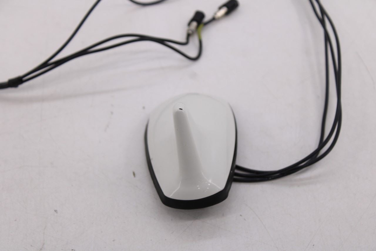 2006-2009 Mercedes-Benz CLK350 Roof Exterior Shark Fin Radio Antenna 20990516753