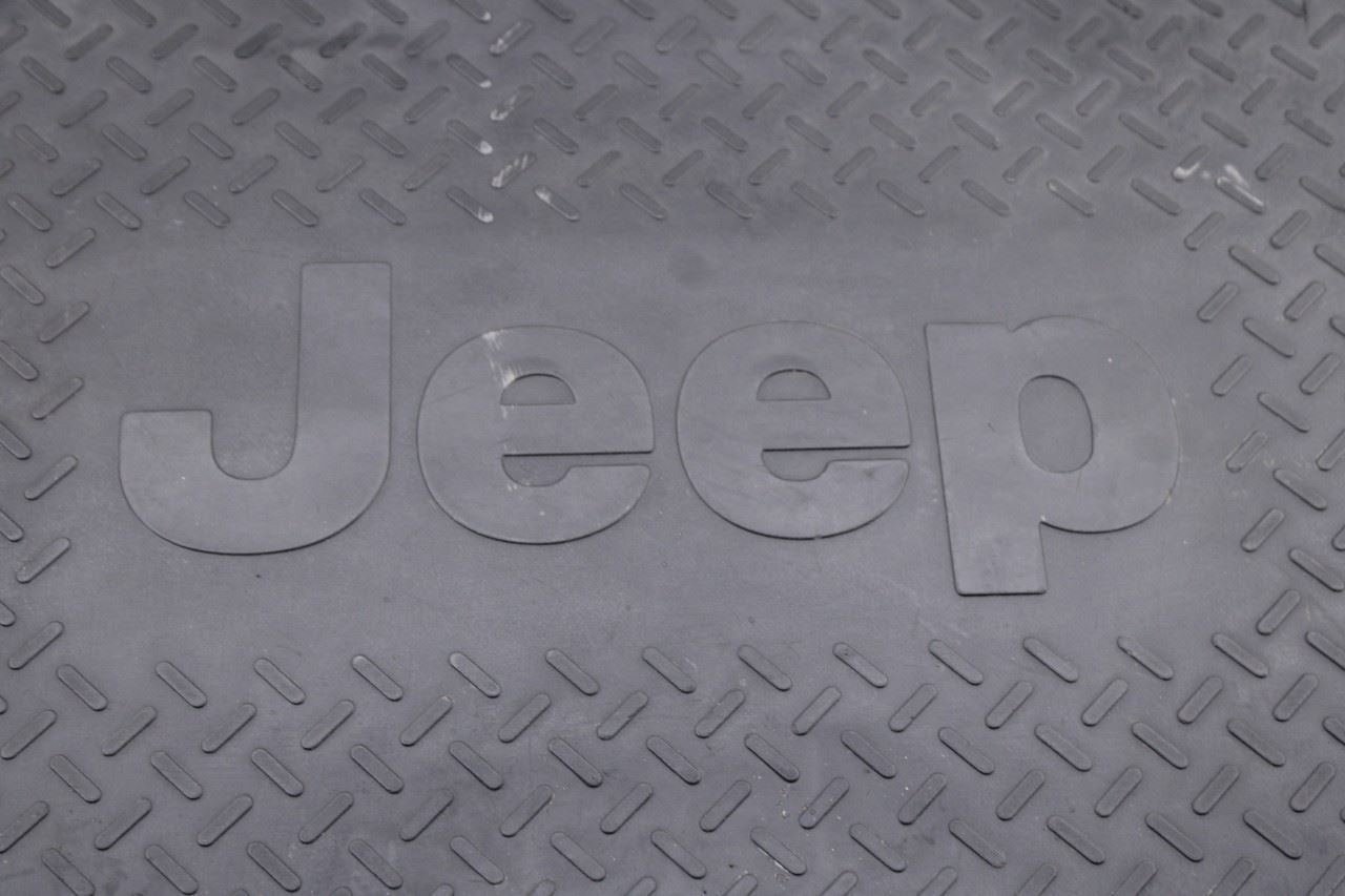 13-18 Jeep Wrangler Unlimited Sport 3.6L Rear Trunk Floor Carpet Mat 1PU171X9AC - Alshned Auto Parts
