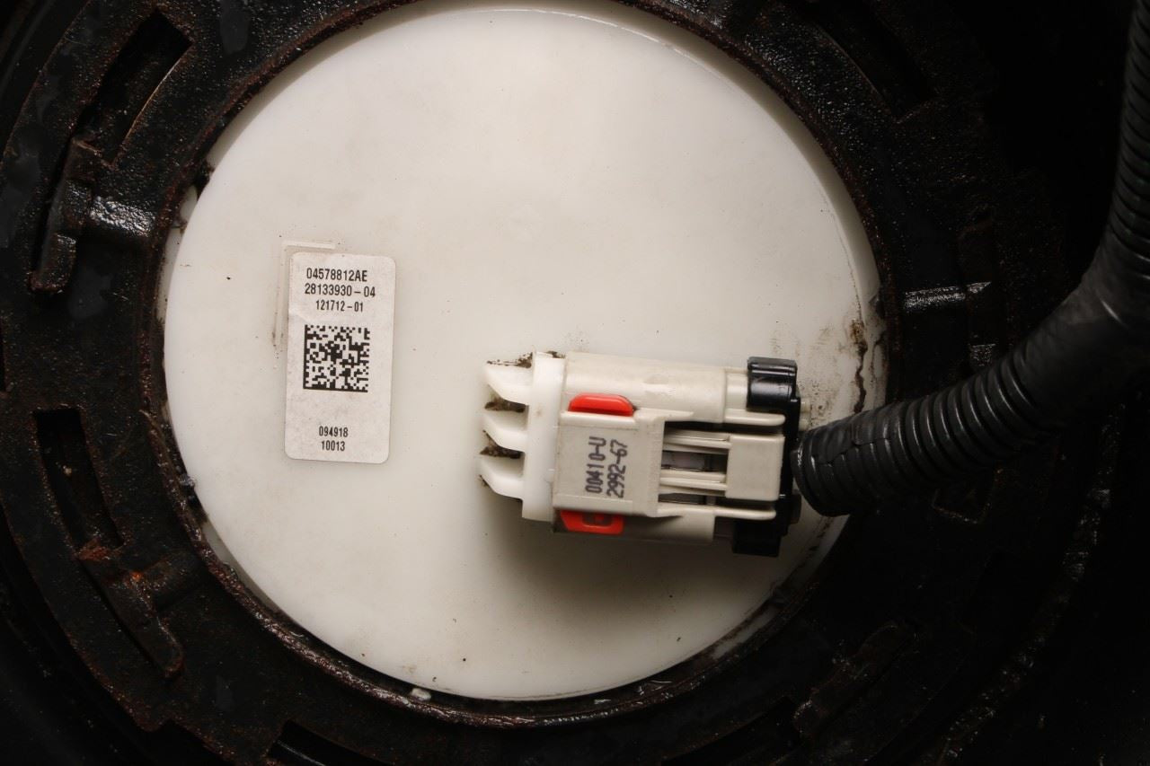 2012-21 Jeep Grand Cherokee Limited 3.6L Fuel Gas Tank 25 US Gallons 68214447AA - Alshned Auto Parts