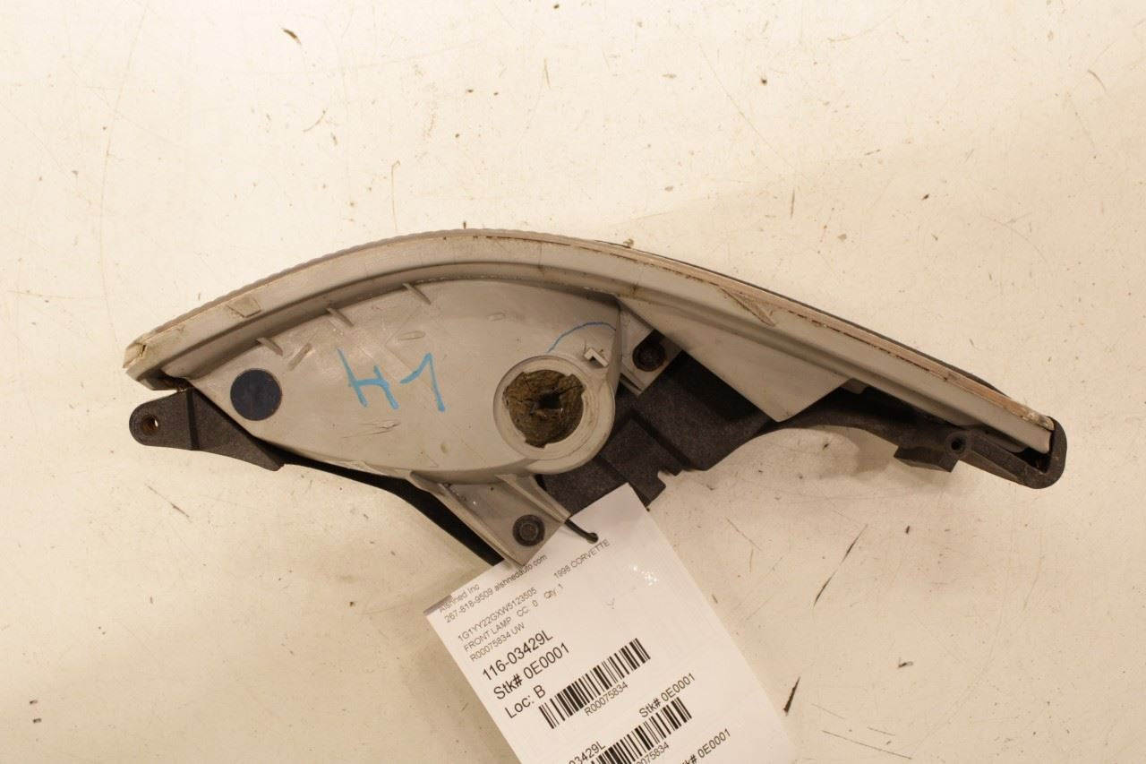1997-04 Chevrolet Corvette Front Left Driver Side Park Turn Signal Lamp 16523617 - Alshned Auto Parts