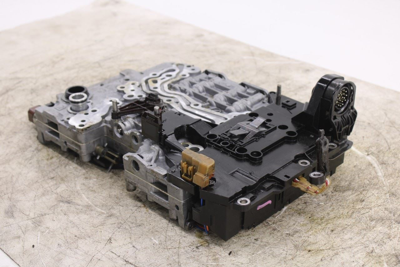 2015 Dodge Durango SXT 3.6L AWD 8-Spd Auto Transmission Valve Body with Oil Pan8