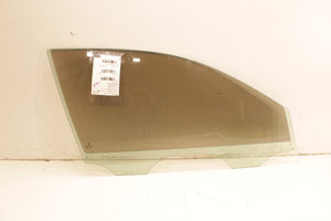 2012-2022 Volkswagen Passat SE Front Right Door Window Glass 561-845-202 OEM