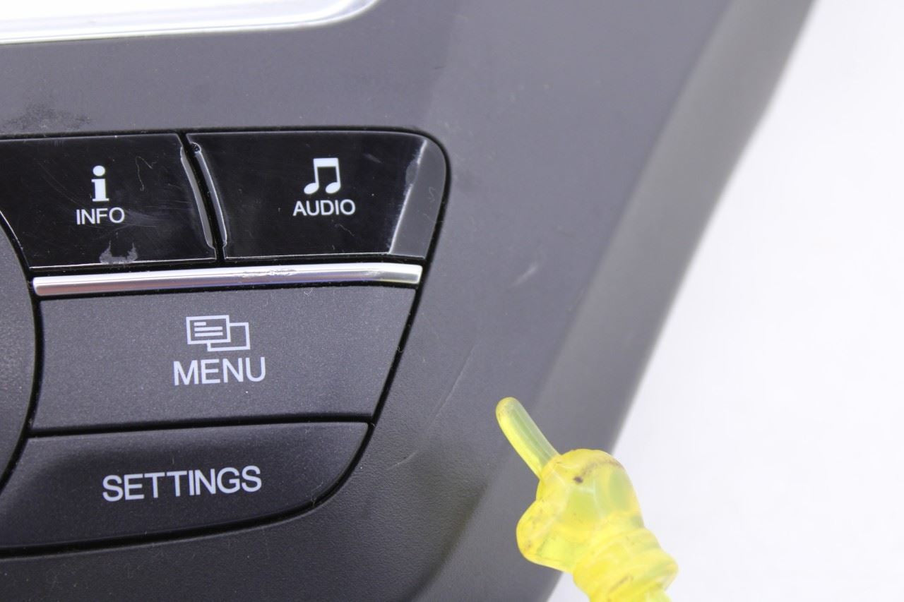 14-20 Acura MDX w/Tech Pkg Dash Center Stack Controls Audio Bezel 77250TZ5A01ZB3