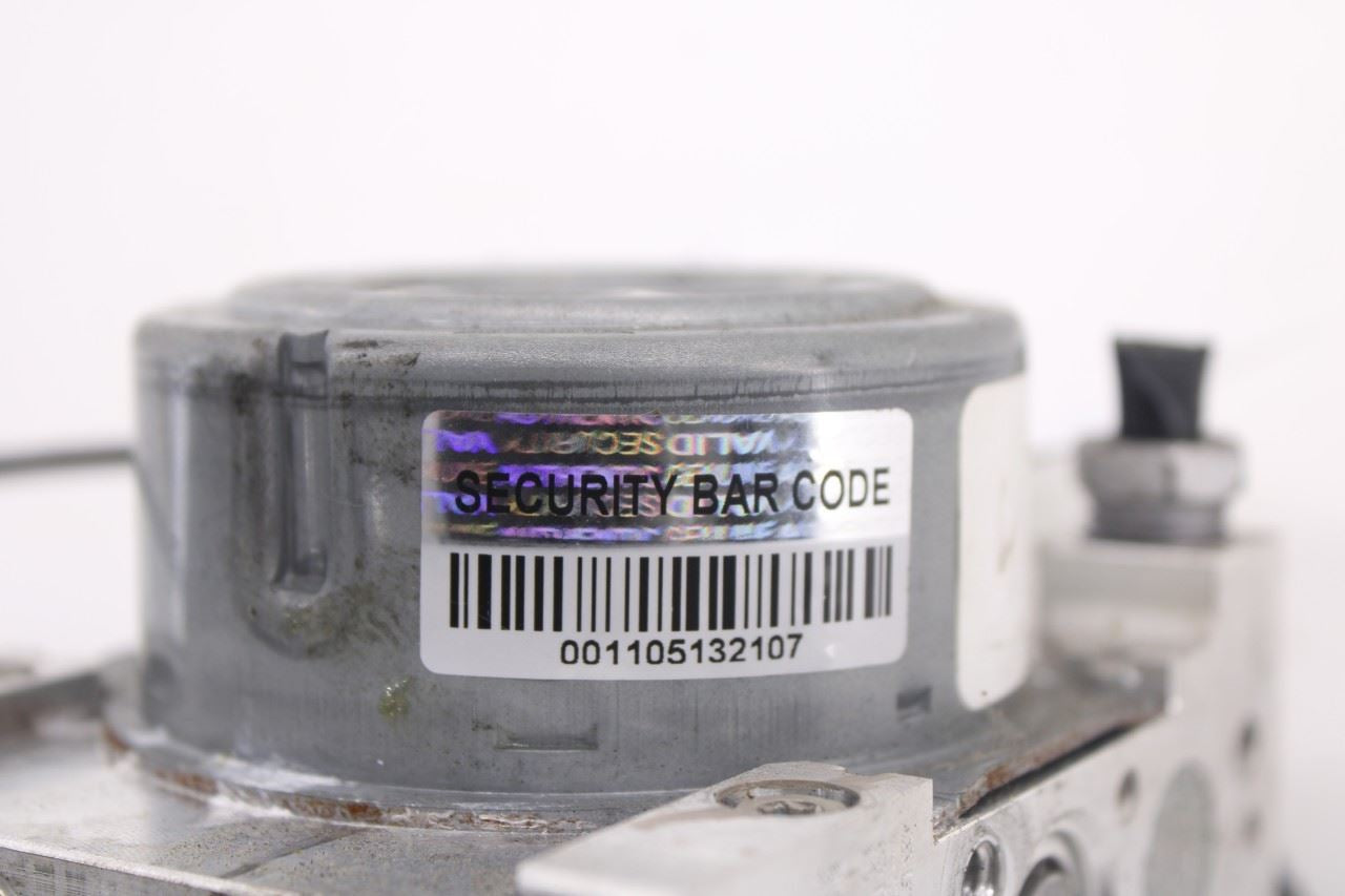 18-23 Ford Mustang GT 5L ABS Anti Lock Brake Pump Control Module LR3C-2C219-CA4