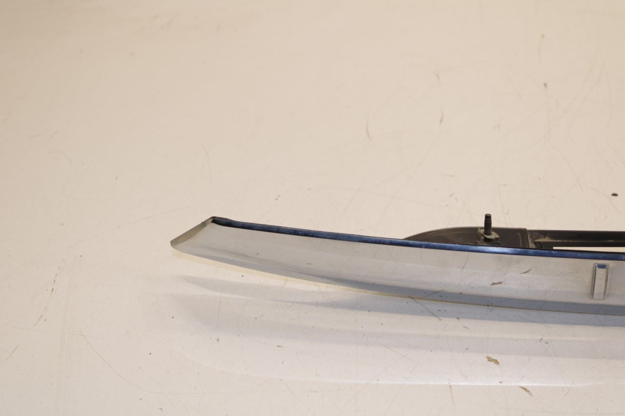 16-20 Infiniti QX60 Pure Center Upper Liftgate Finisher Molding 90816-1A69A OEM - Alshned Auto Parts
