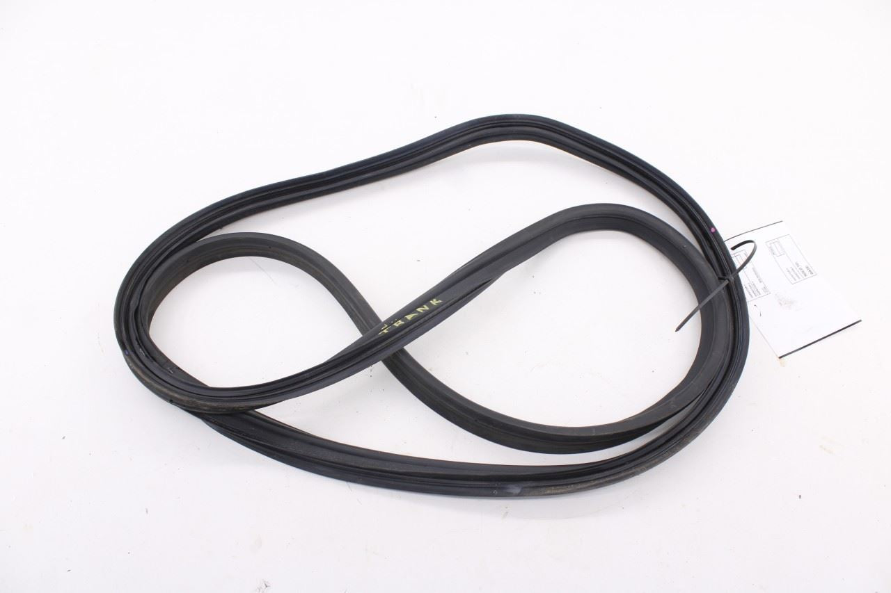 2020-2024 Toyota Corolla LE Rear Trunk Deck Lid Weatherstrip Seal 64461-022900
