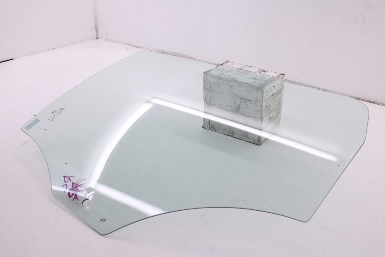2010-2016 Mini Countryman Cooper S Rear Left Door Window Movable Glass 98006374