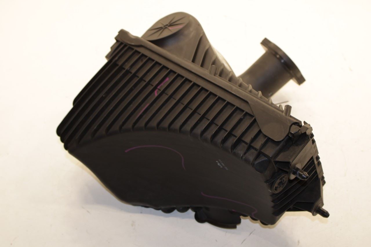 11-18 Porsche Cayenne Platinum 3.6L Air Intake Cleaner w/ Connector Pipe *ReaD* - Alshned Auto Parts