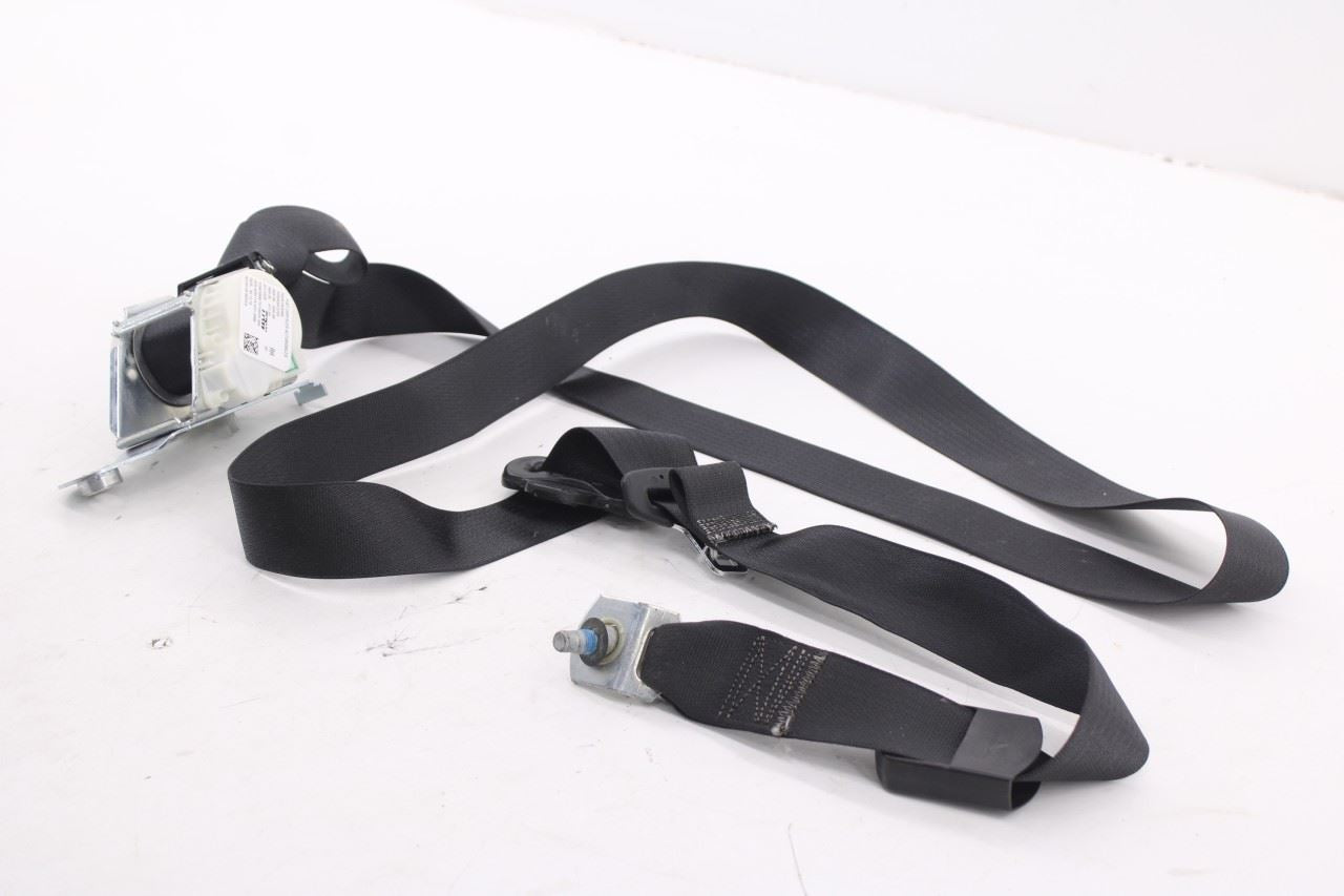 12-20 Dodge Grand Caravan GT Rear Passenger RH Side 2nd Row Seat Belt Retractor3