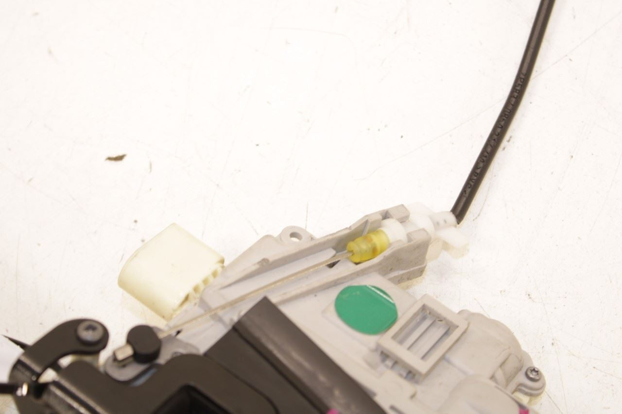 11-2018 Porsche Cayenne Platinum Front Right Door Lock Latch Actuator 8J1837016B - Alshned Auto Parts