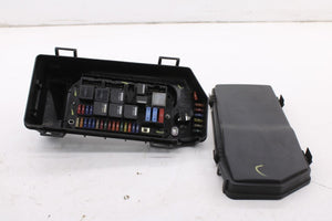 2010-2012 Land Rover Range Rover HSE 5.0L 4WD Engine Fuse Relay Junction Block