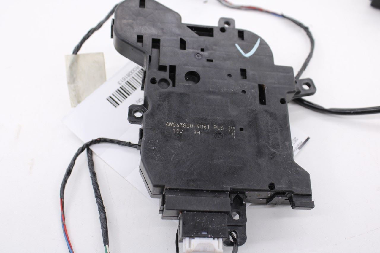 20-25 Toyota Corolla LE HVAC Blend Door Actuator Set w/ Wire Harness 87106-02870 - Alshned Auto Parts