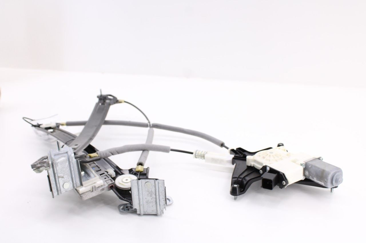 15-20 Ford Mustang GT Front Right Passenger Side Door Window Regulator w/ Motor2