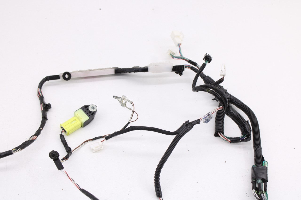 2014-2018 Toyota Sienna LE Front Right Side Door Wire Harness 82151-08180 OEM - Alshned Auto Parts
