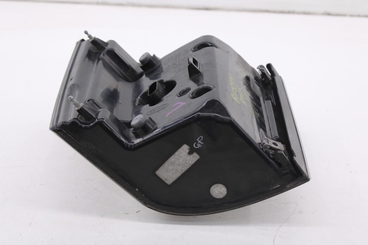 2010-2012 Land Rover Range Rover HSE Rear Left Driver Side Tail Light Lamp - Alshned Auto Parts