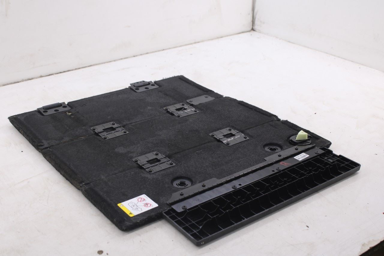 2013-2020 Dodge Grand Caravan SXT 2nd Row Right Load Floor Door Panel 5XQ69DX9AC6