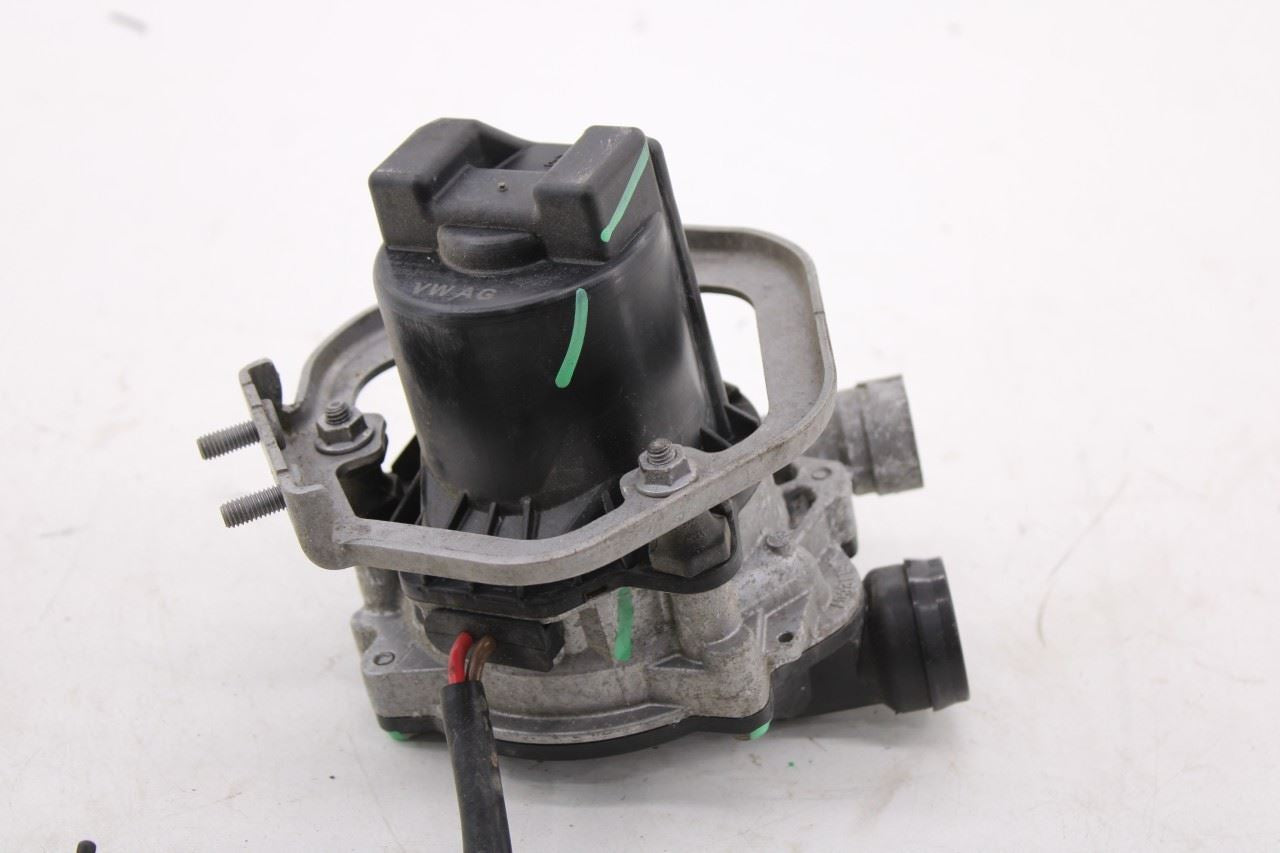 14-18 Volkswagen Jetta Sport 1.8L 170HP Secondary Air Injection Pump 04E-959-23110
