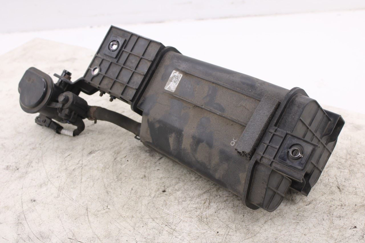 2019-2021 Hyundai Veloster 2L Fuel Vapor Evaporator Emission Canister 31420J35007