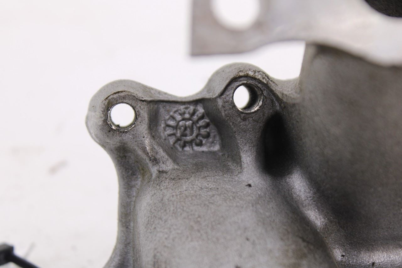 2016-23 Toyota Tacoma SR5 Double Cab 3.5L 4WD Engine Motor Intake Lower Manifold10