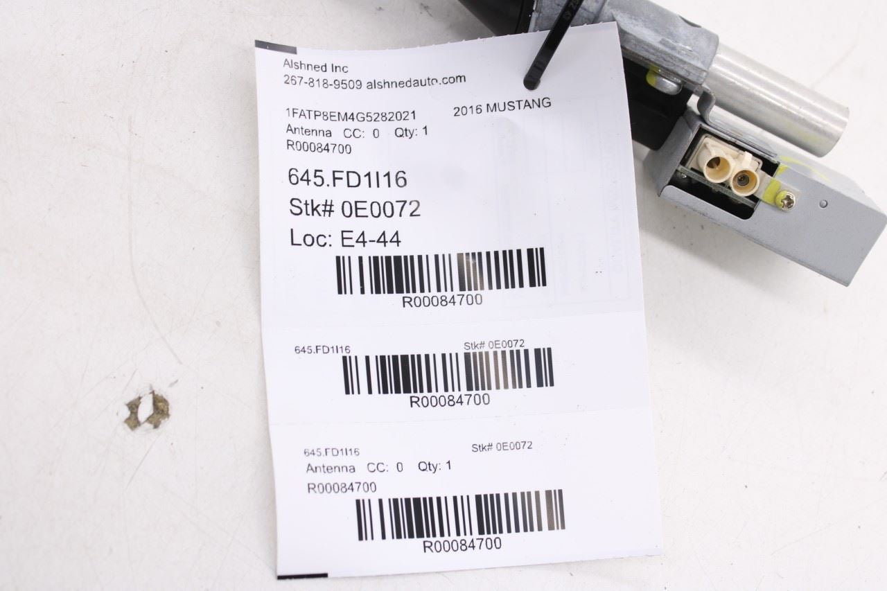2015-2023 Ford Mustang Conv V6 Rear Right Quarter Radio Antenna FR3T-19G461-AC9