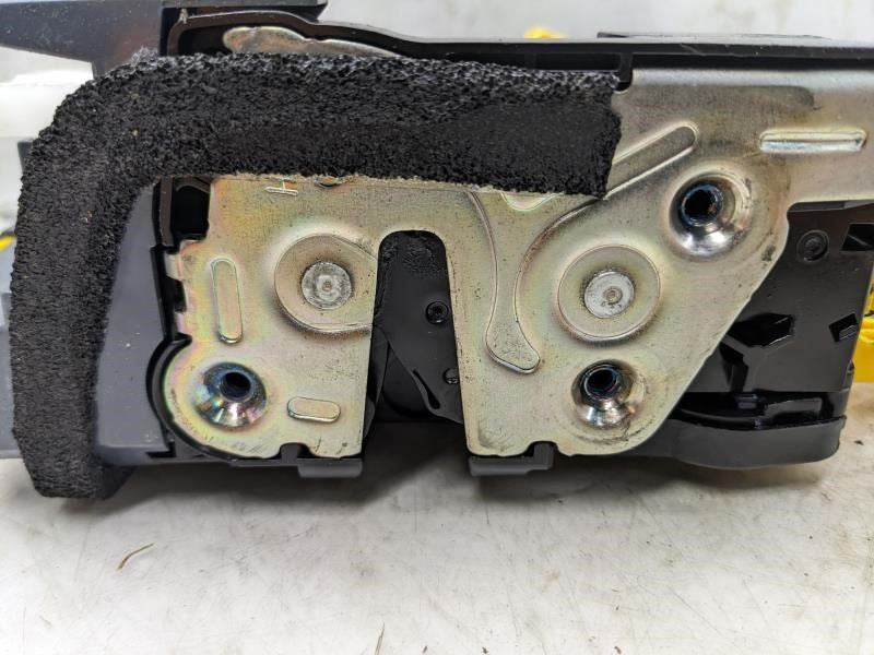 16-20 Hyundai Elantra SE 2.0L Rear Passenger Right Side Door Lock Latch Actuator6